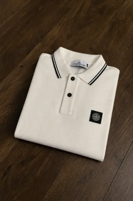 Polo, Cardboard Fold layout